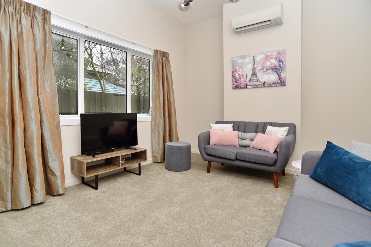 Albemarle Villa - Christchurch Holiday Homes Ngoại thất bức ảnh