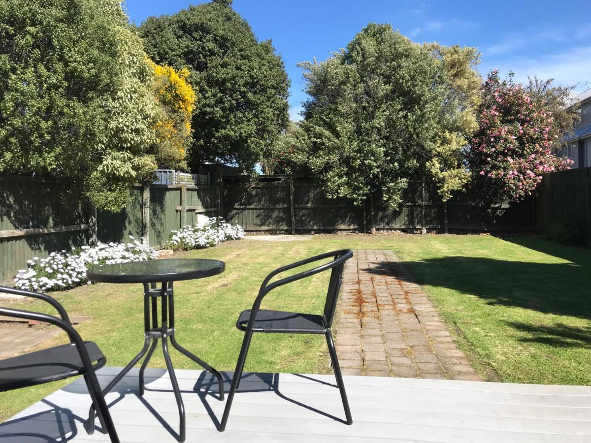 Albemarle Villa - Christchurch Holiday Homes Ngoại thất bức ảnh
